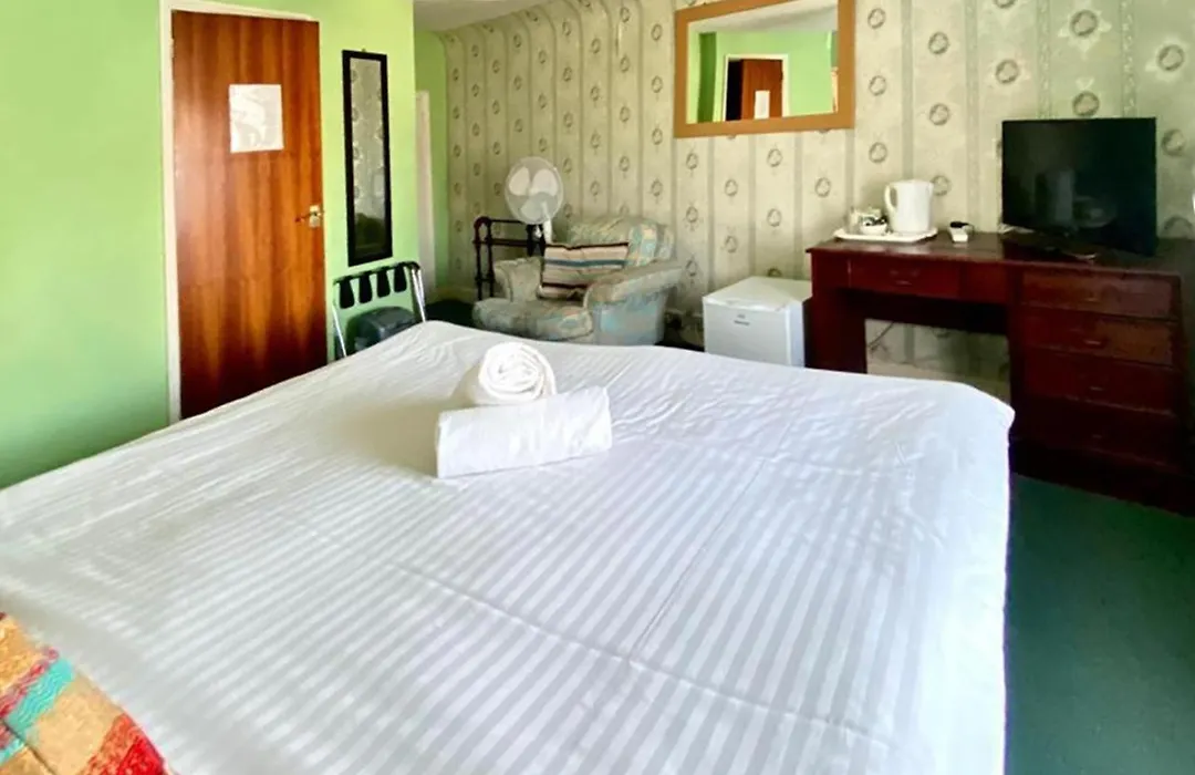 Greyfriars Lodge Canterbury-1