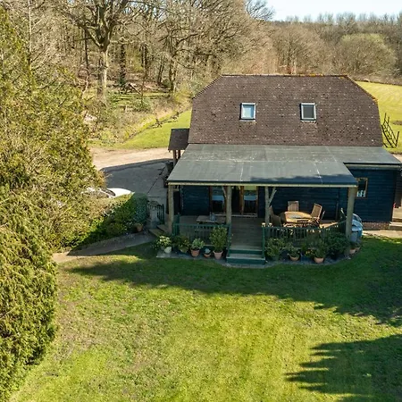 Oakside Lodge Guest House-3